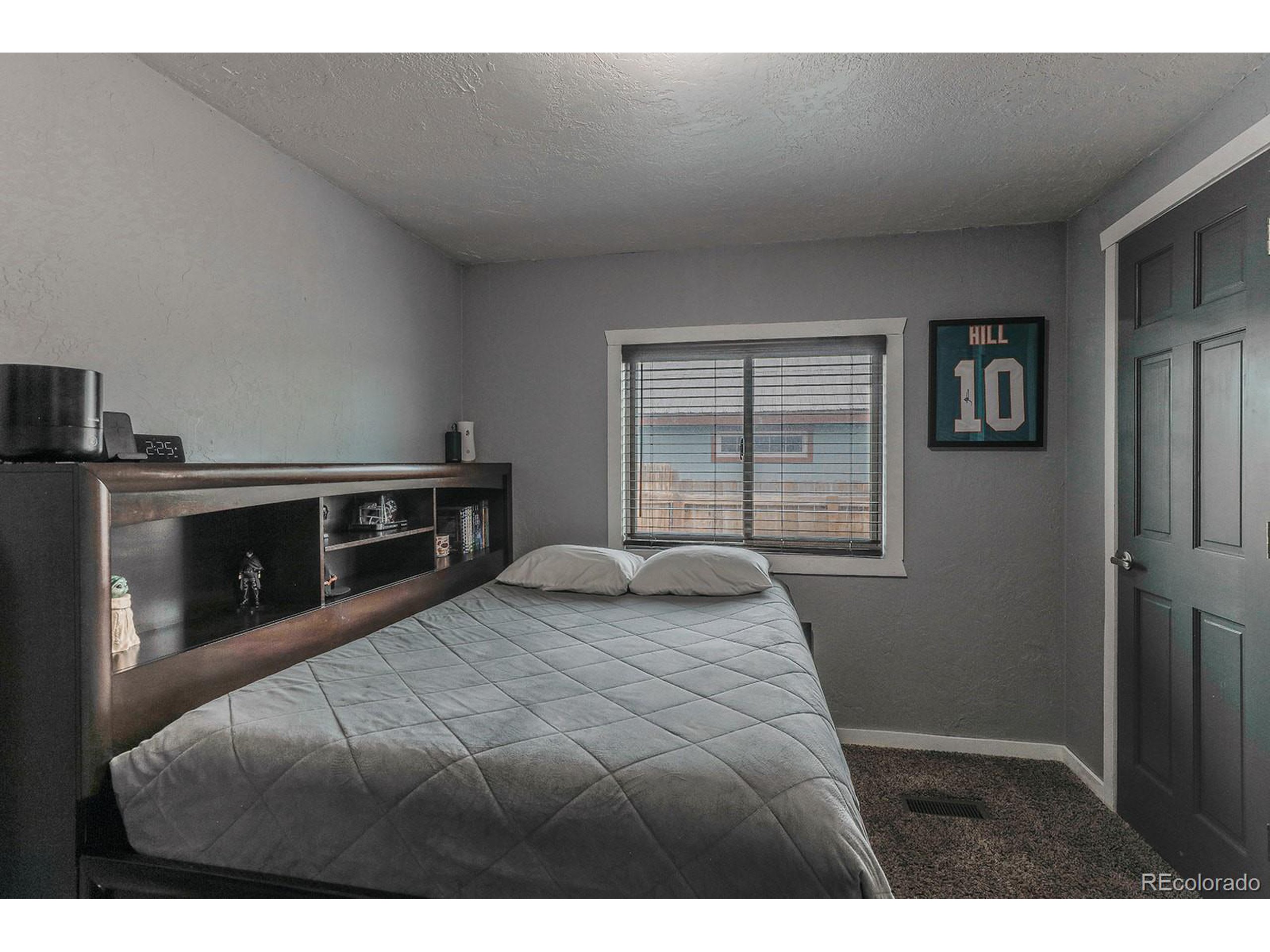 833 E Agate Ave 12 Granby Unit: 12