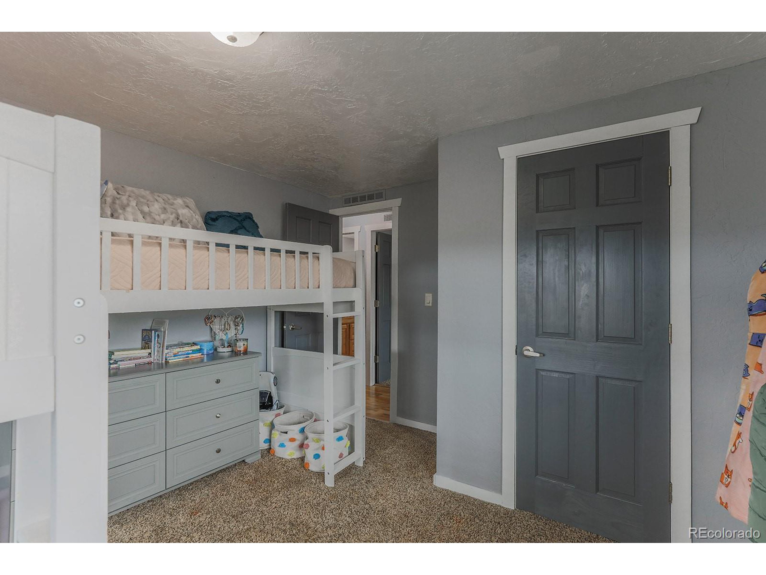 833 E Agate Ave 12 Granby Unit: 12