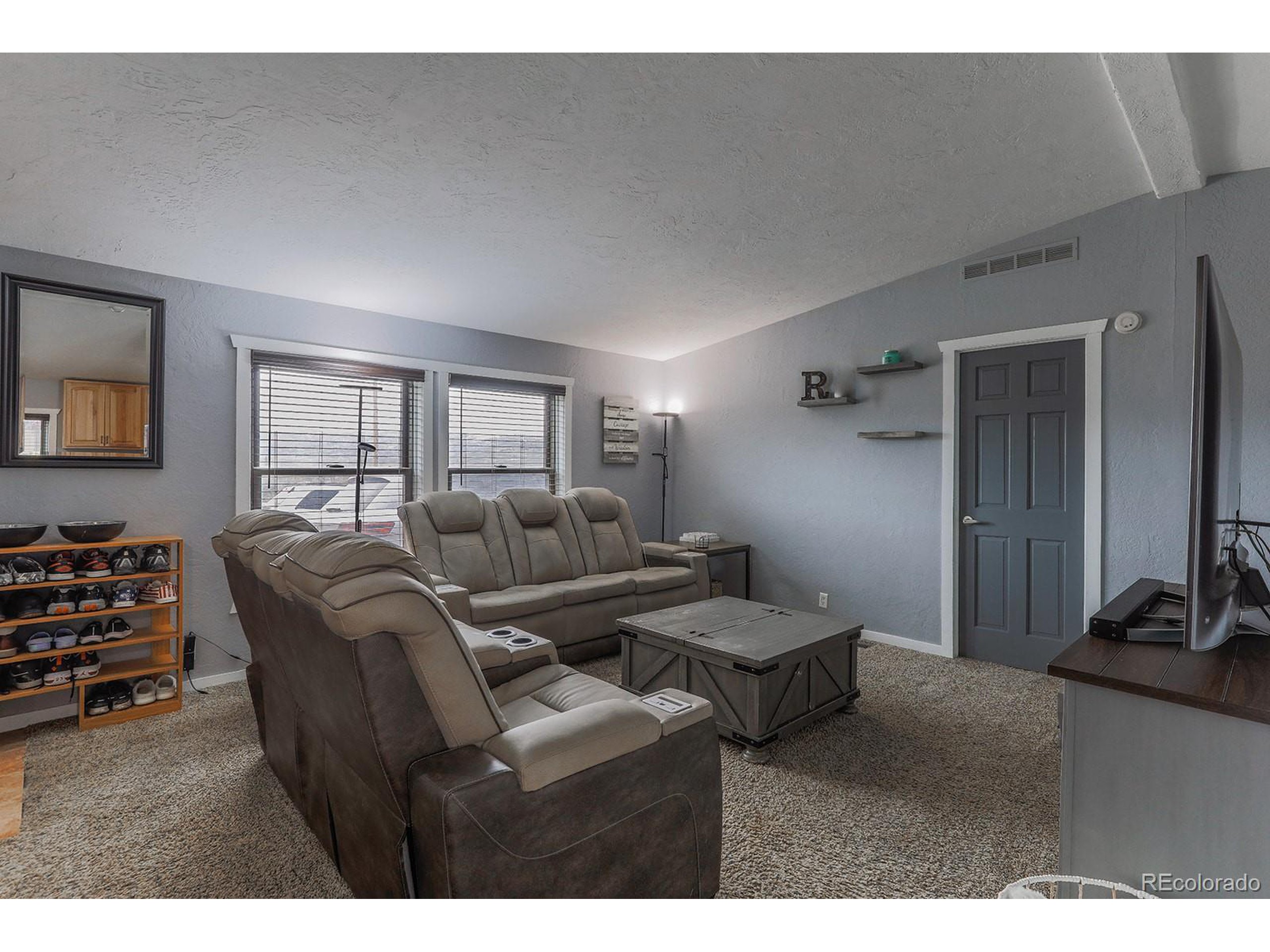 833 E Agate Ave 12 Granby Unit: 12