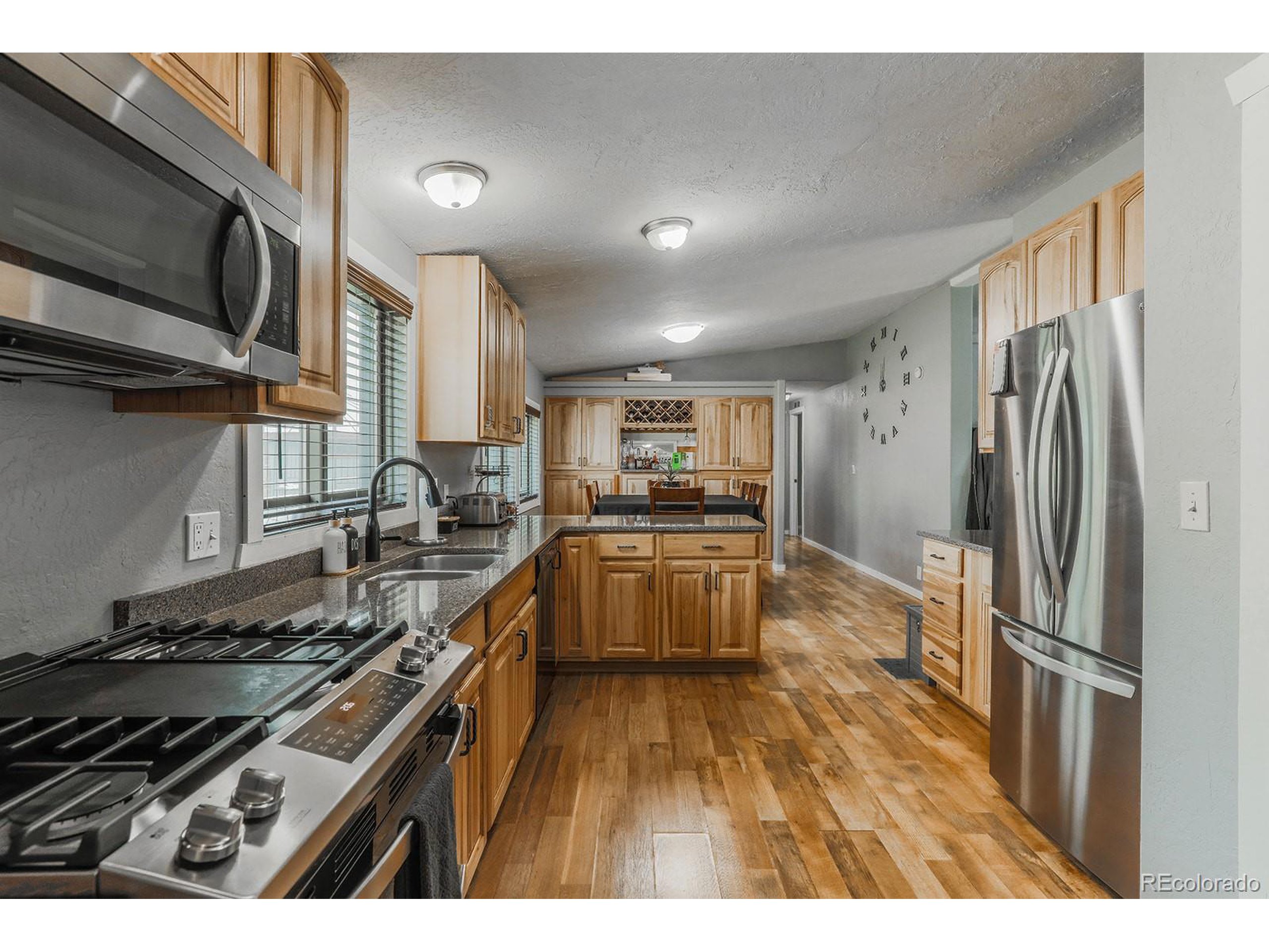 833 E Agate Ave 12 Granby Unit: 12