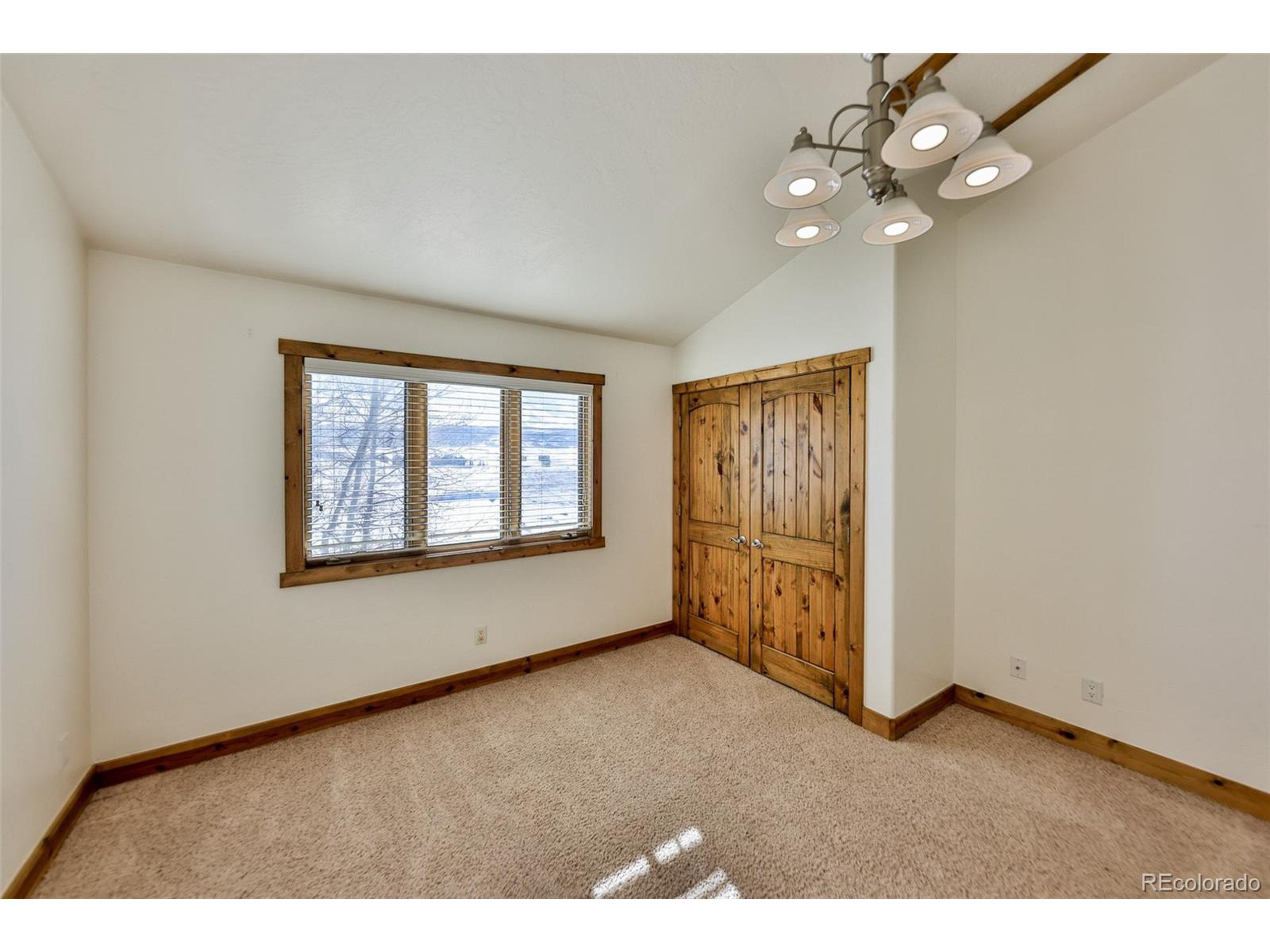 705 Saddle Ridge Cir Granby