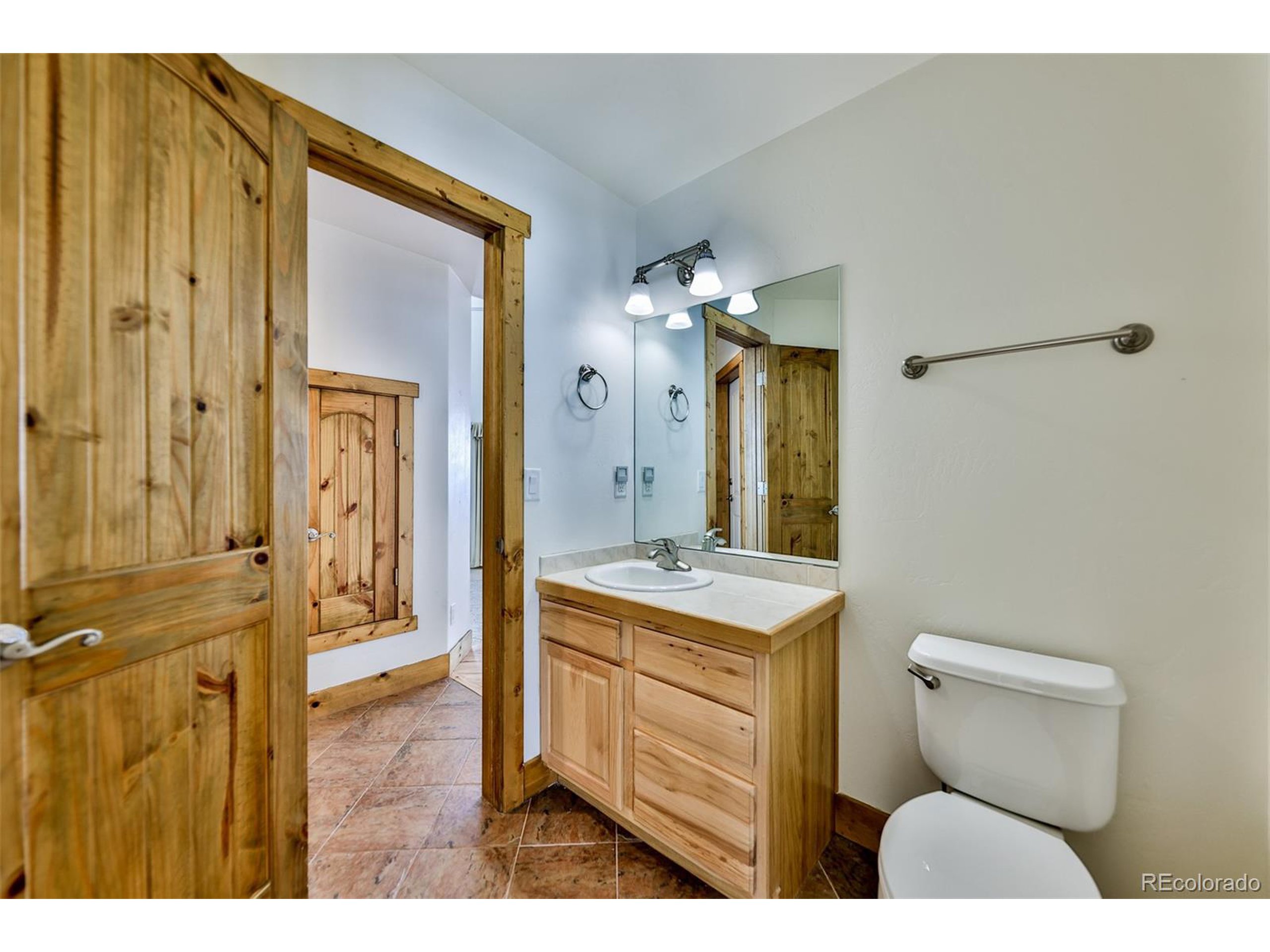 705 Saddle Ridge Cir Granby