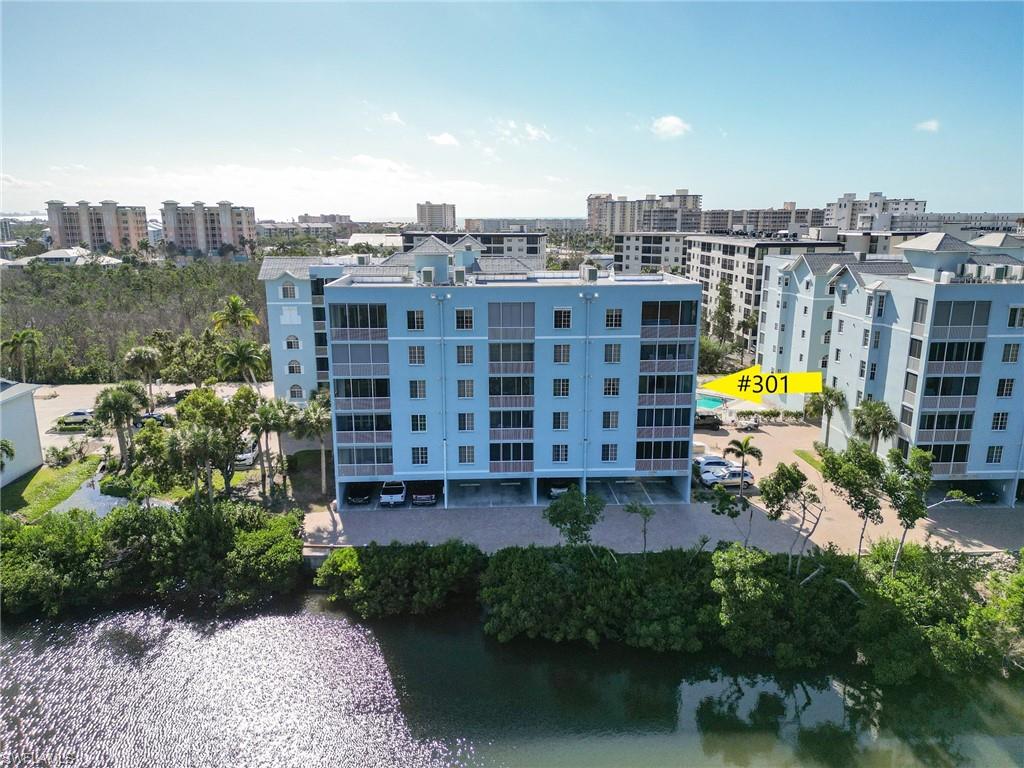 22712 Island Pines WAY # 301