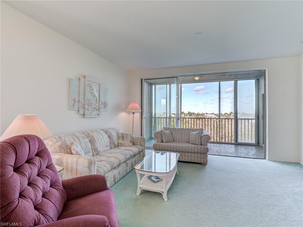 22712 Island Pines WAY # 301