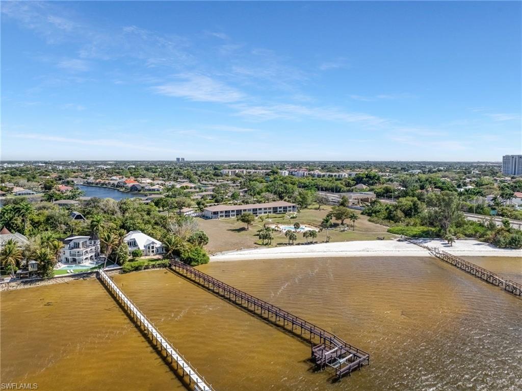 12498 Riverside DR 205