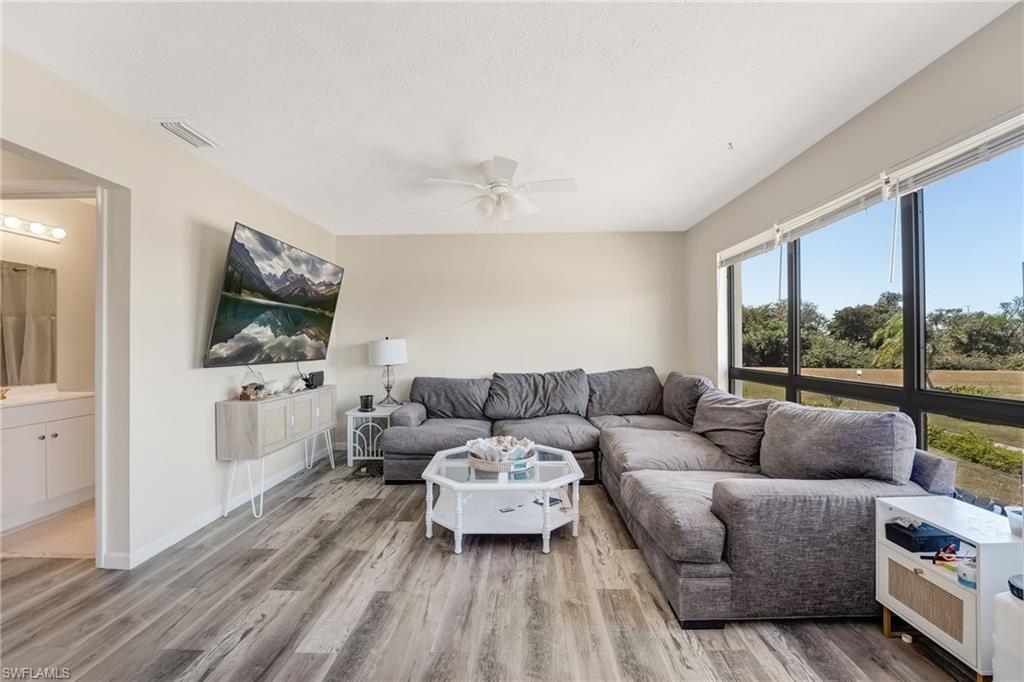 12498 Riverside DR 205