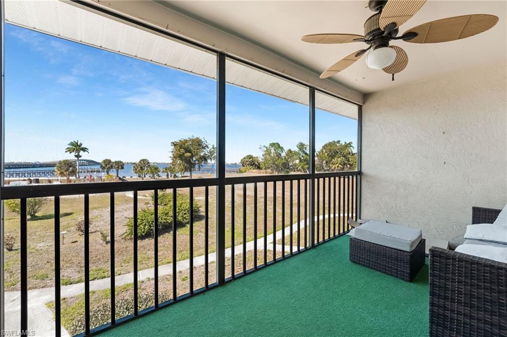 12498 Riverside DR 205