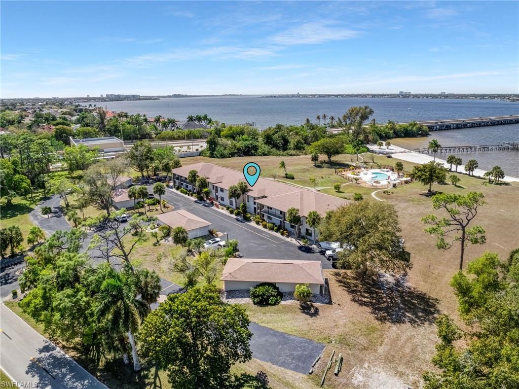 12498 Riverside DR 205