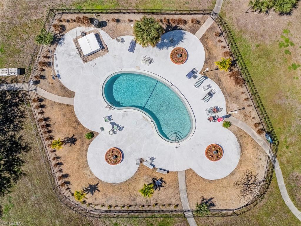12498 Riverside DR 205