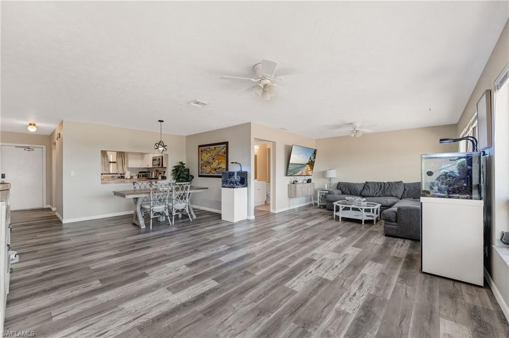 12498 Riverside DR 205