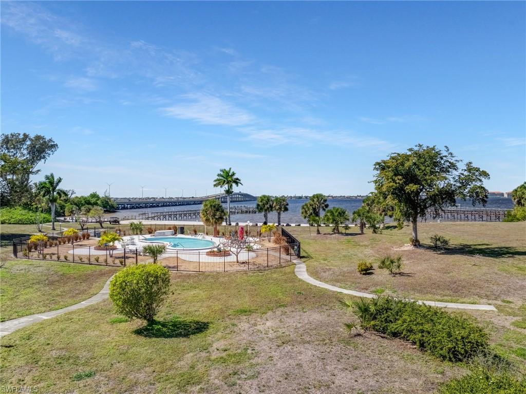 12498 Riverside DR 205