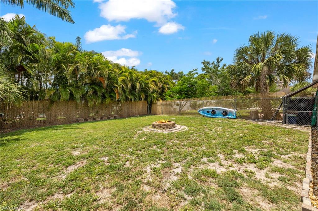 157 Crown DR