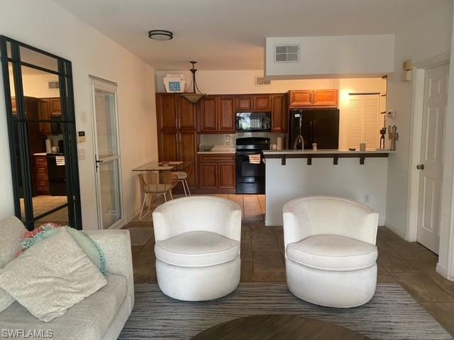 27075 Matheson AVE # 103