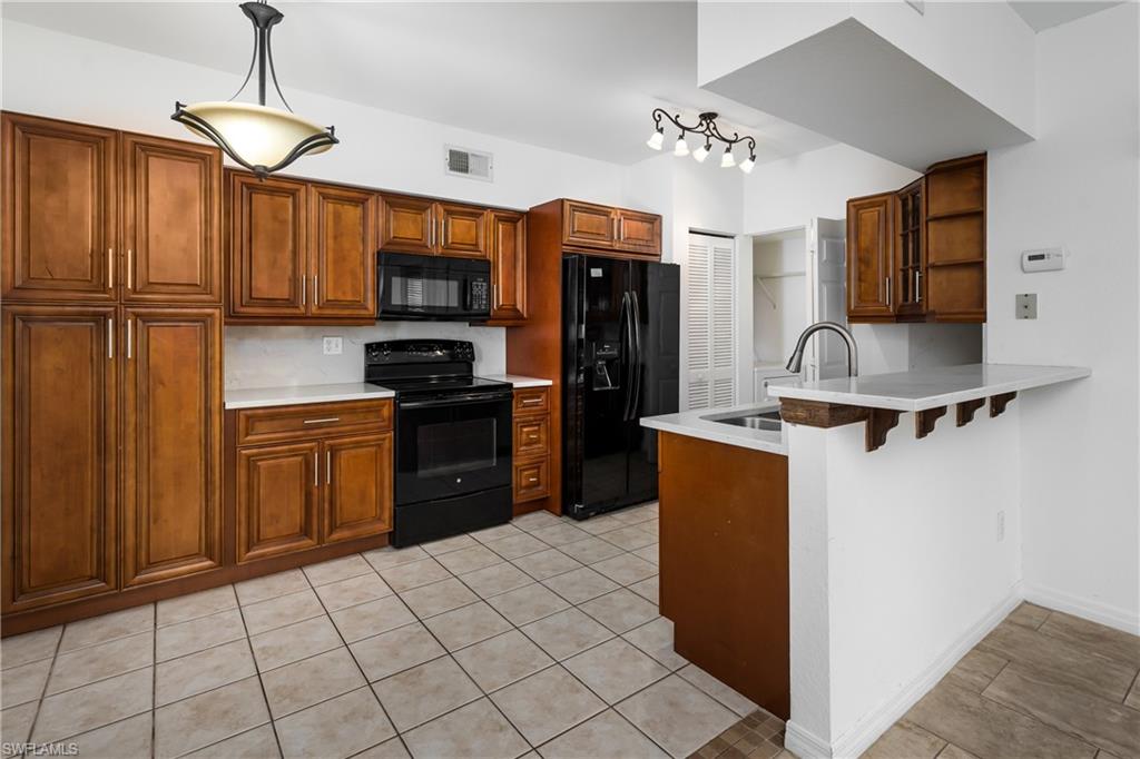 27075 Matheson AVE # 103