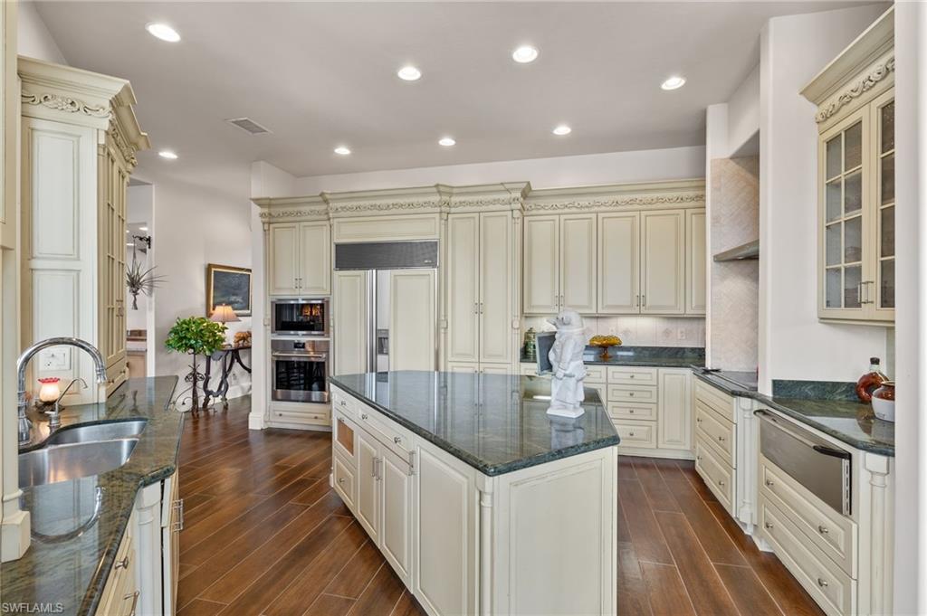 27501 Harbor Cove CT