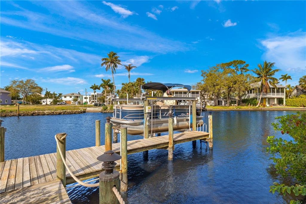 27501 Harbor Cove CT