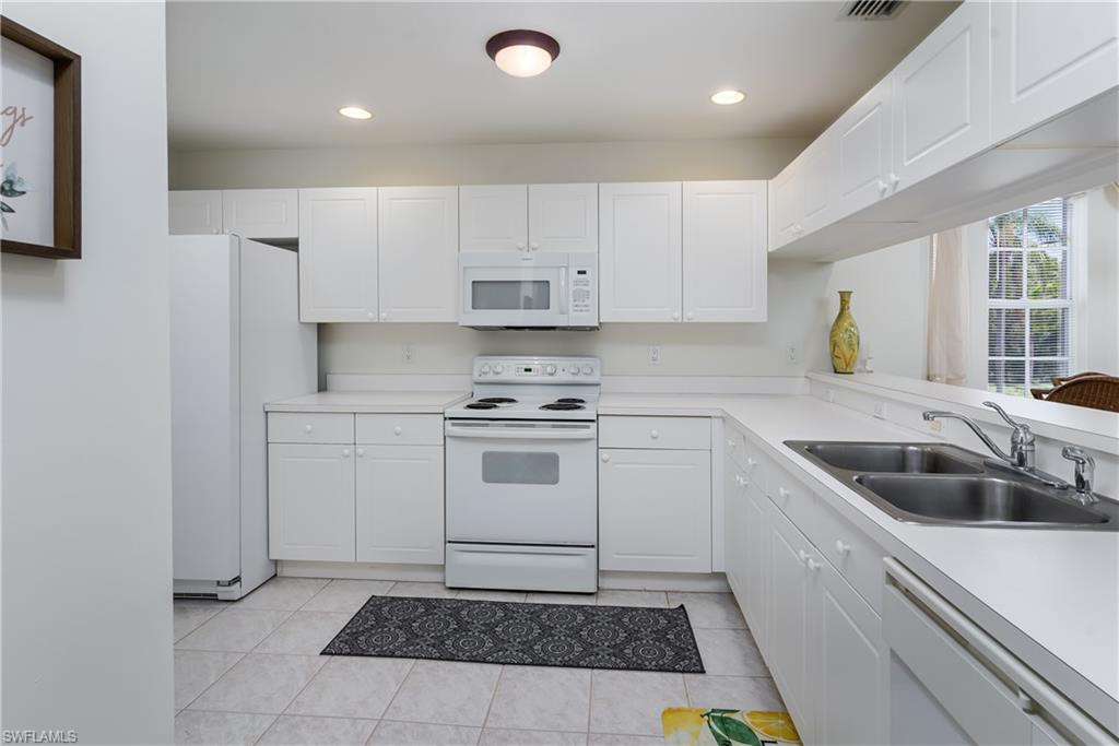 3475 Lake Shore DR # 121