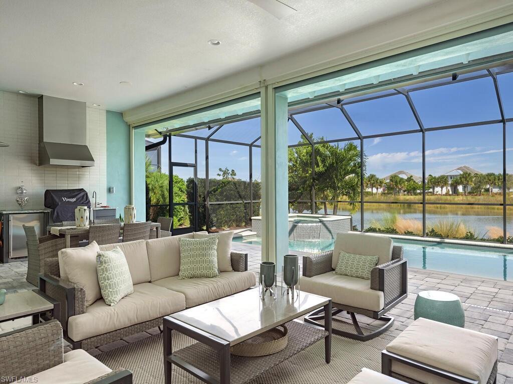 6197 MEGANS BAY DR