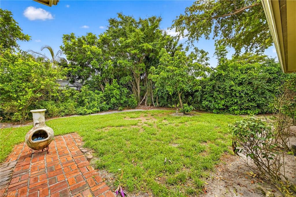 541 Landmark DR