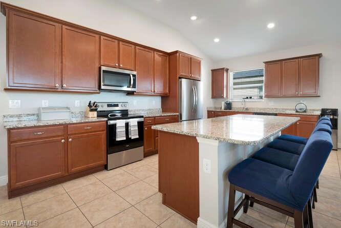 6564 Bay Ridge WAY