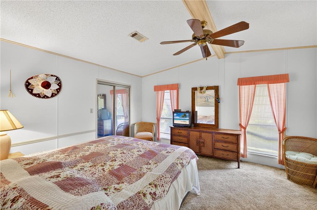 26244 Squire LN