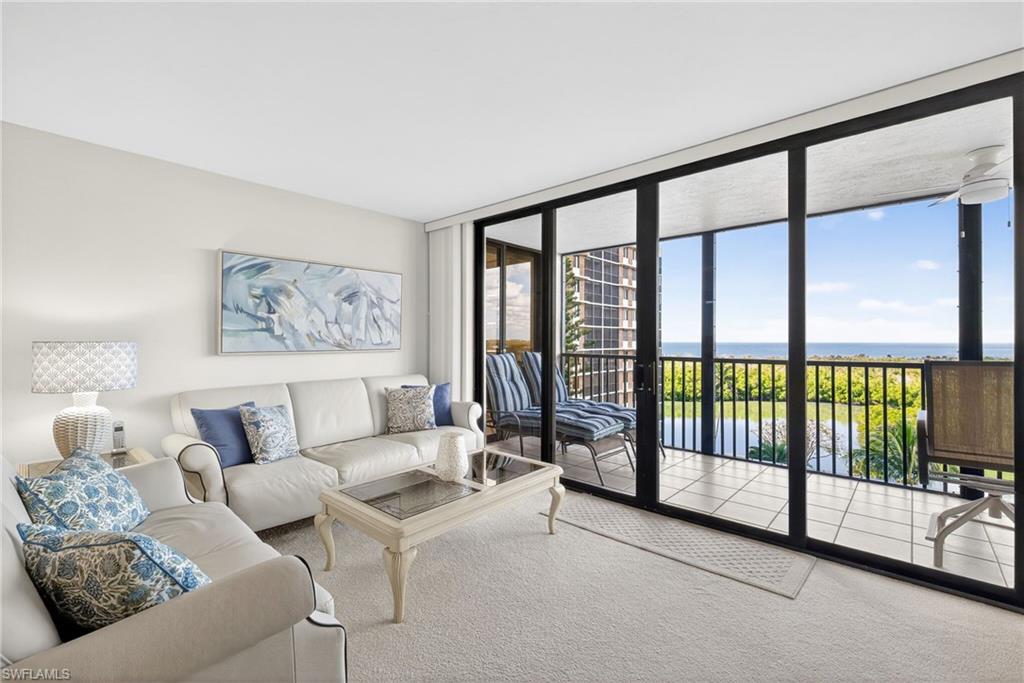 17 Bluebill AVE # 702