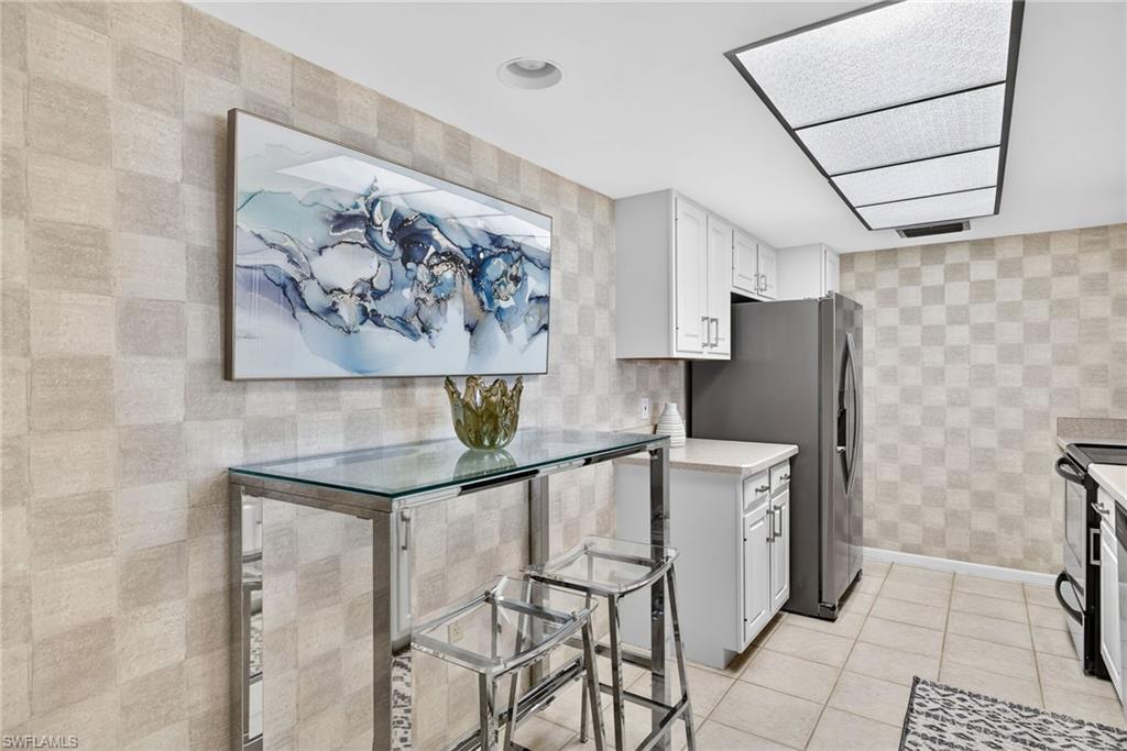 17 Bluebill AVE # 702