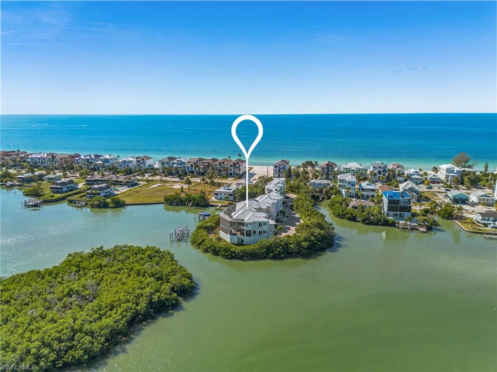 5801 Cape Hickory CT