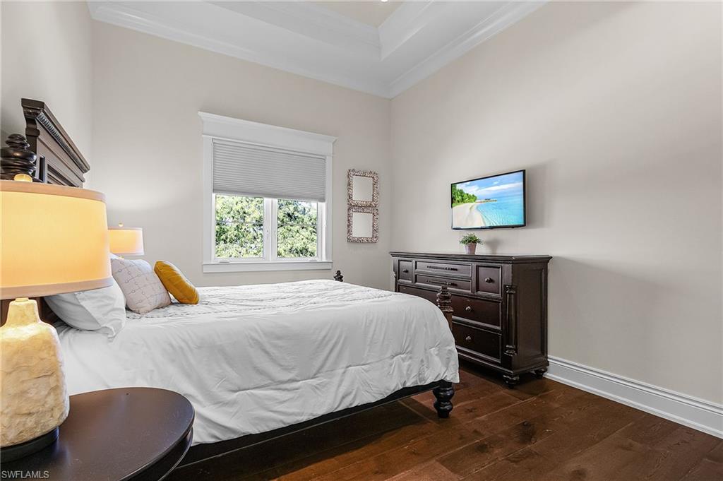 5801 Cape Hickory CT