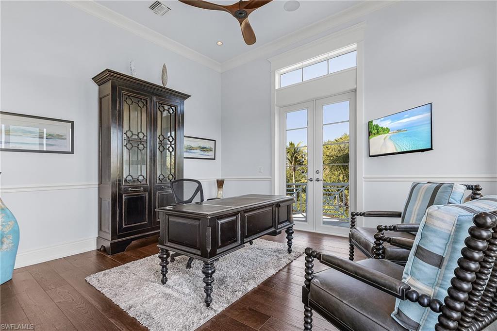 5801 Cape Hickory CT