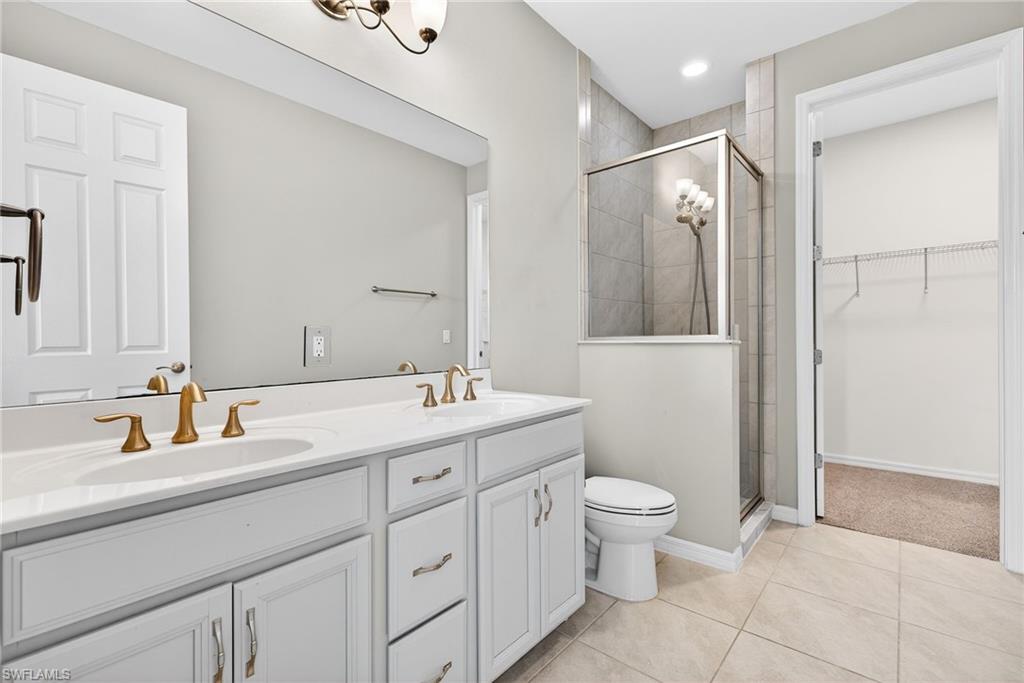 11301 Monte Carlo BLVD # 201