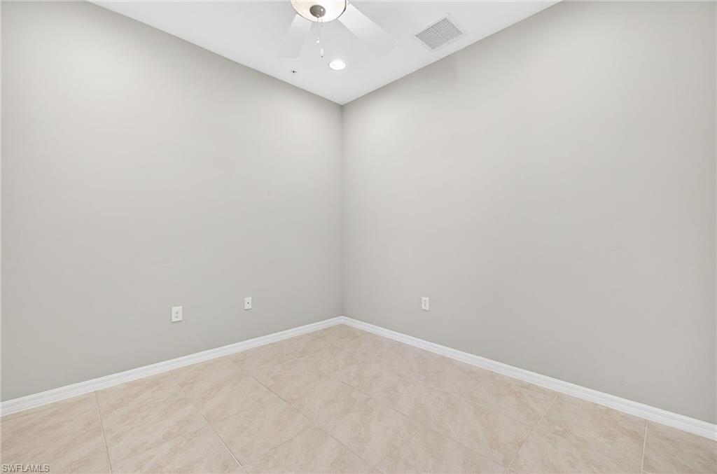 11301 Monte Carlo BLVD # 201