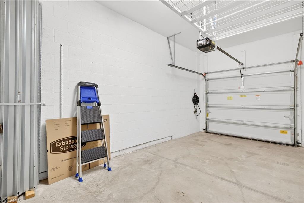 11301 Monte Carlo BLVD # 201