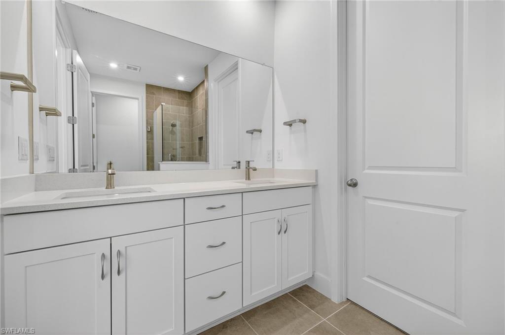 10279 Bonavie Cove DR