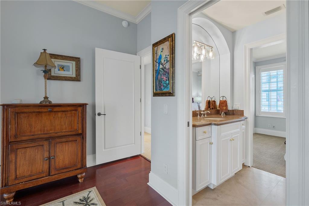 25941 Hickory BLVD # 2