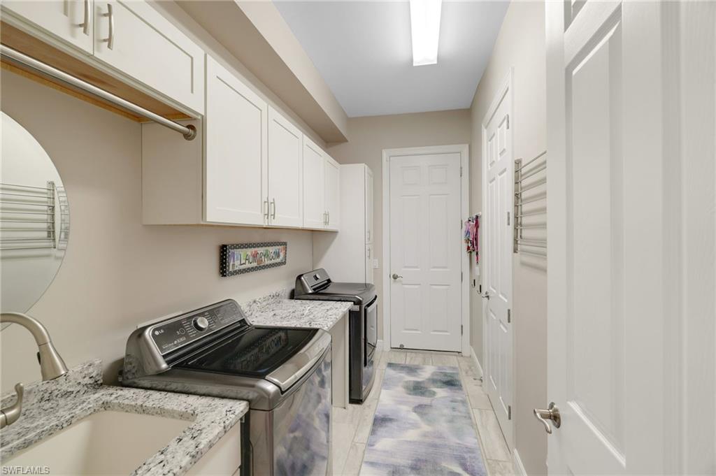 10085 Avalon Lake CIR