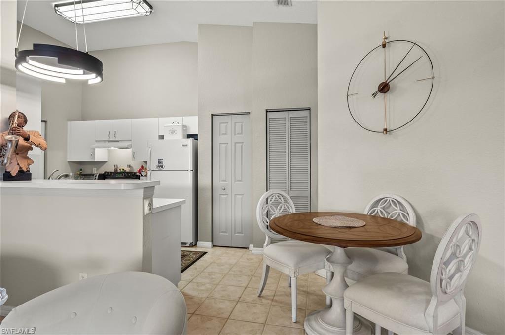 27083 Matheson AVE 208