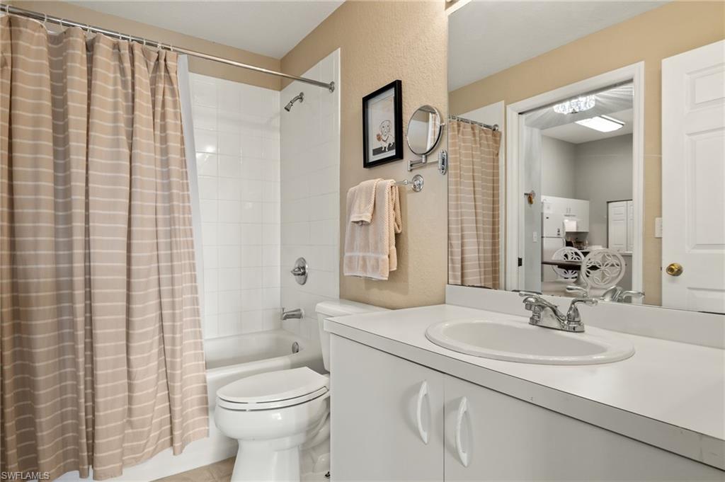 27083 Matheson AVE 208