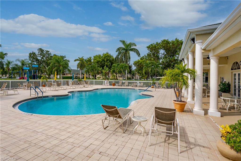 27083 Matheson AVE 208