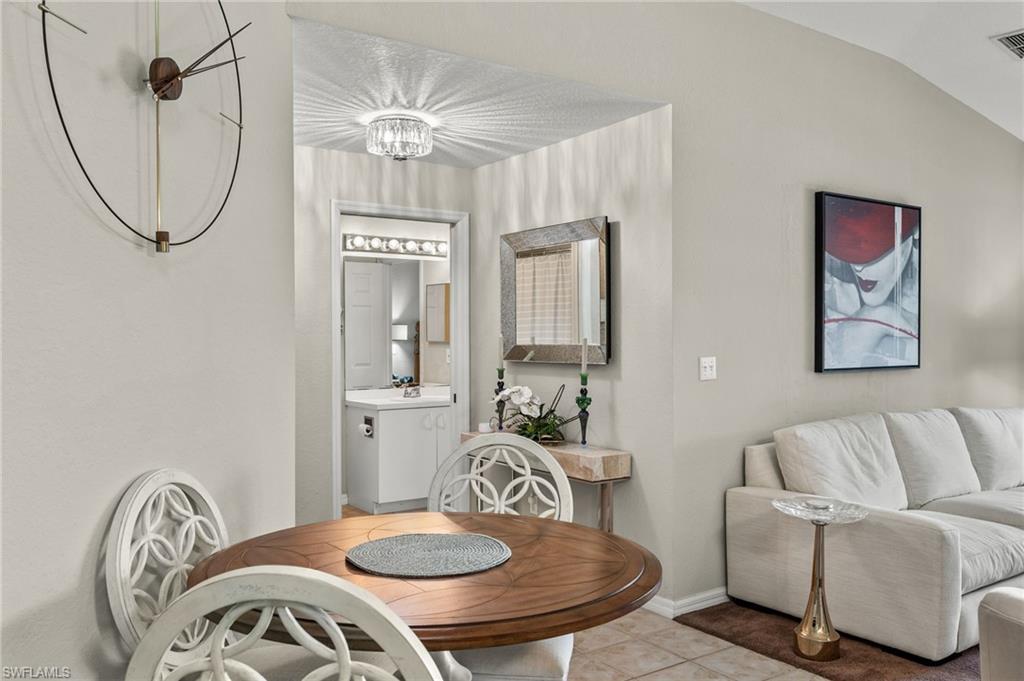 27083 Matheson AVE 208