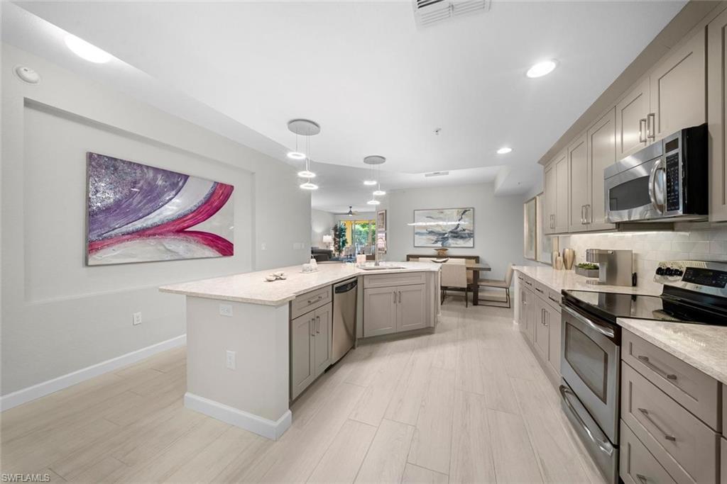 8641 Piazza Del Lago CIR 101