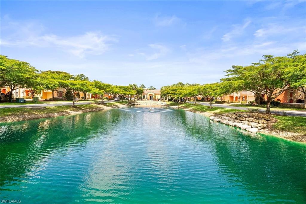 8641 Piazza Del Lago CIR 101