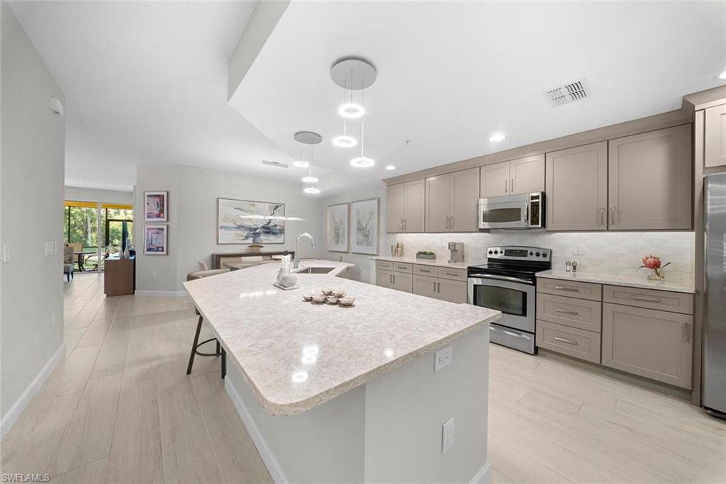 8641 Piazza Del Lago CIR 101