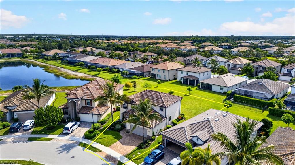 9452 Foxglove LN