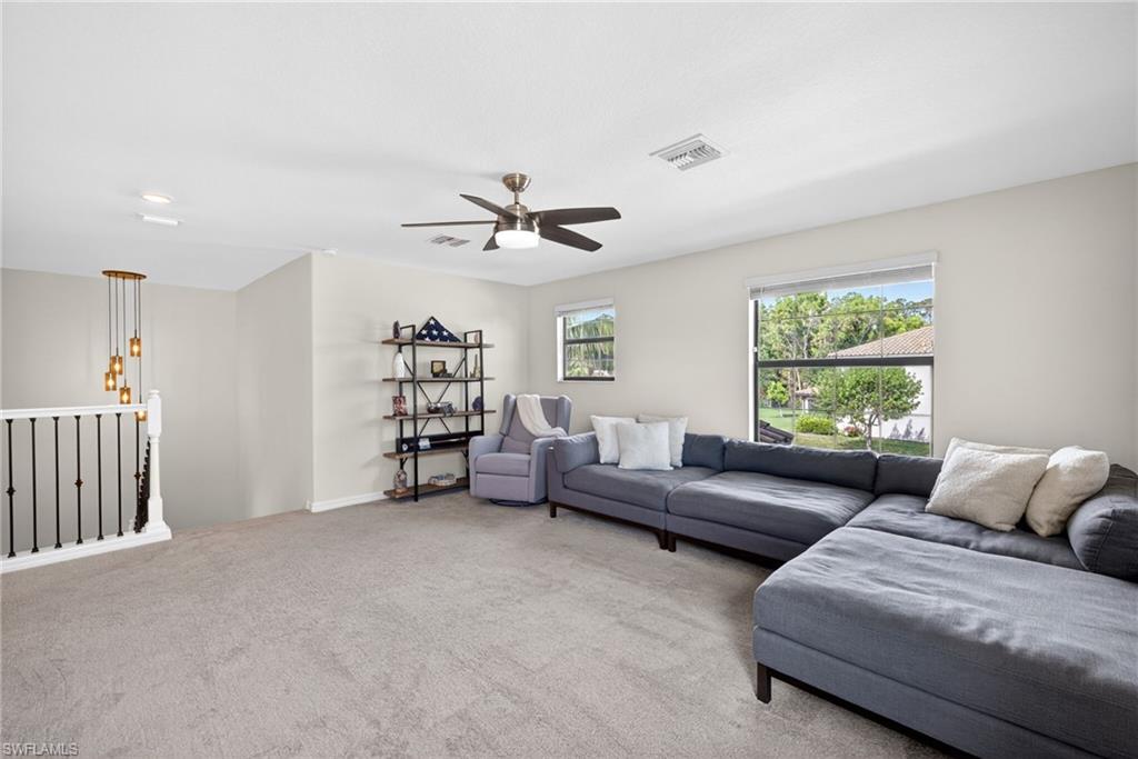 9452 Foxglove LN