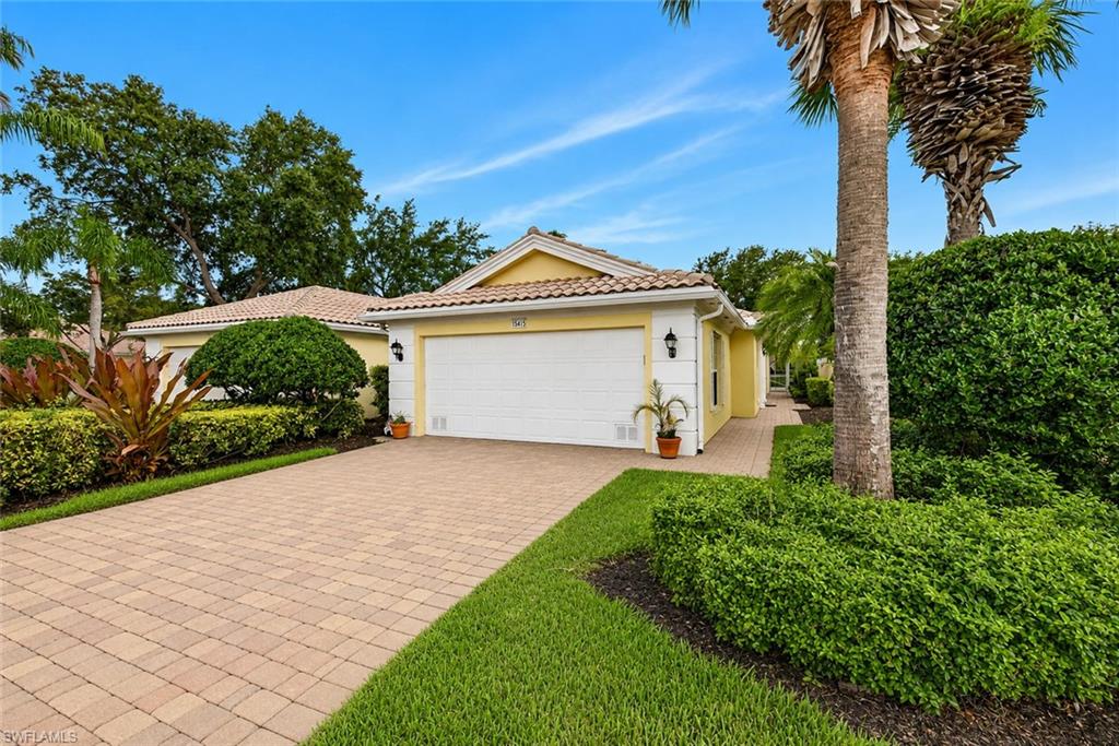 15413 Orlanda DR
