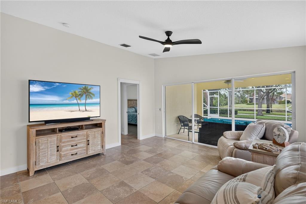 15413 Orlanda DR