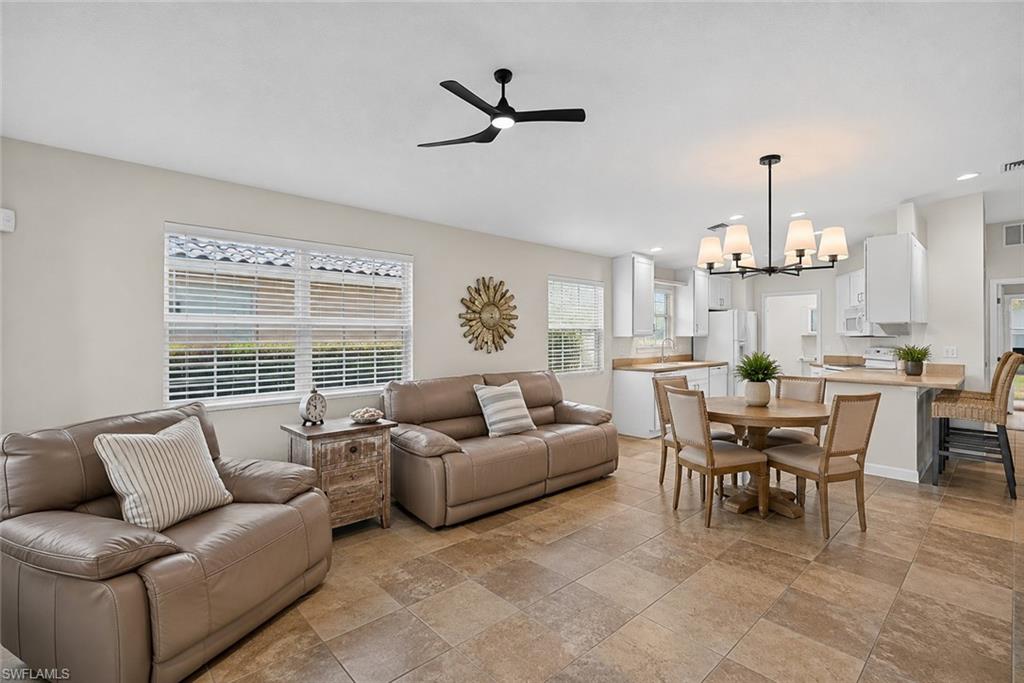 15413 Orlanda DR