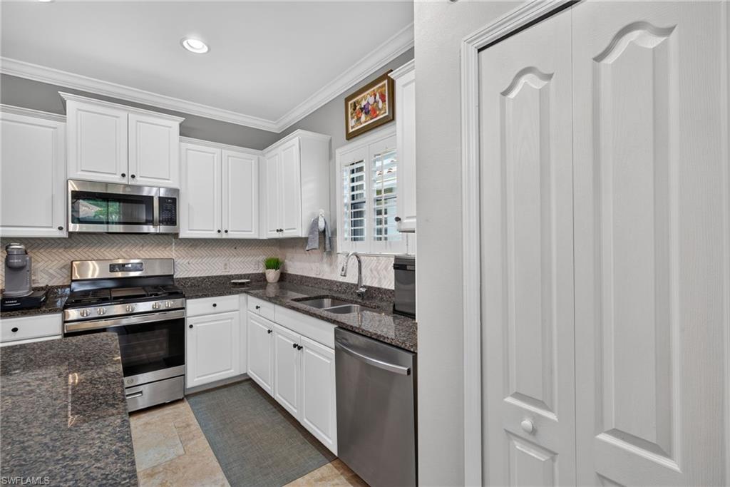 21565 Cascina DR