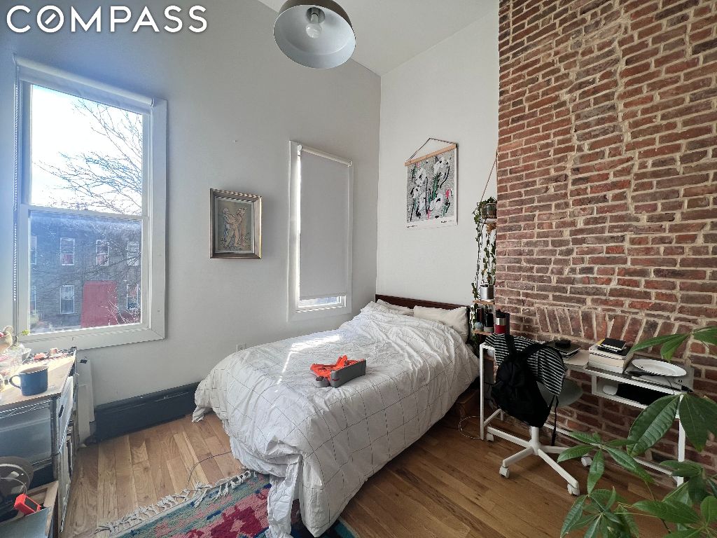 1261 Madison Street 2